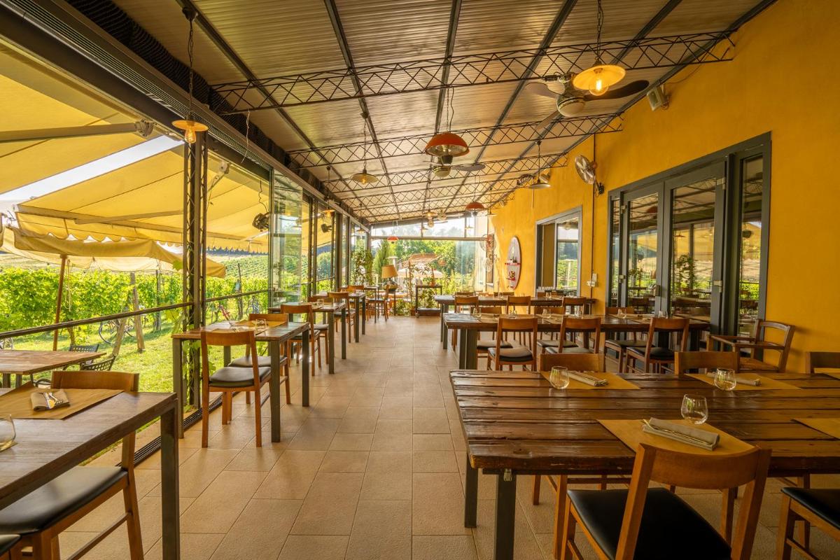 La Dama Country Rooms - Housity