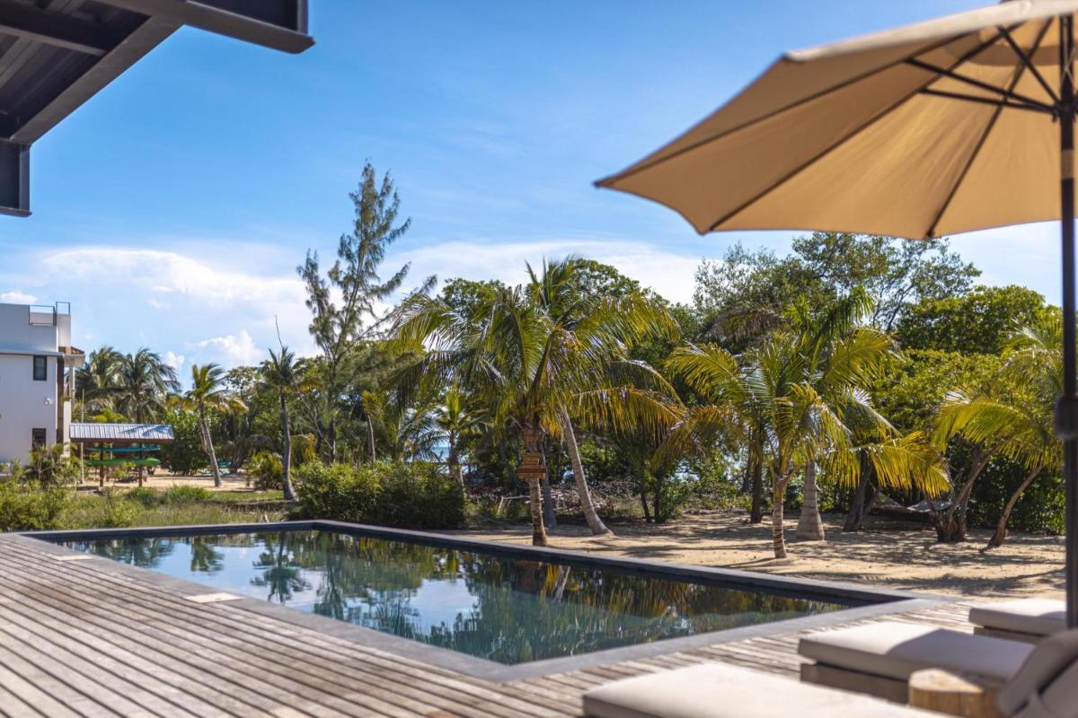 NEW Modern Ocean Front Villa on Private Island - Housity
