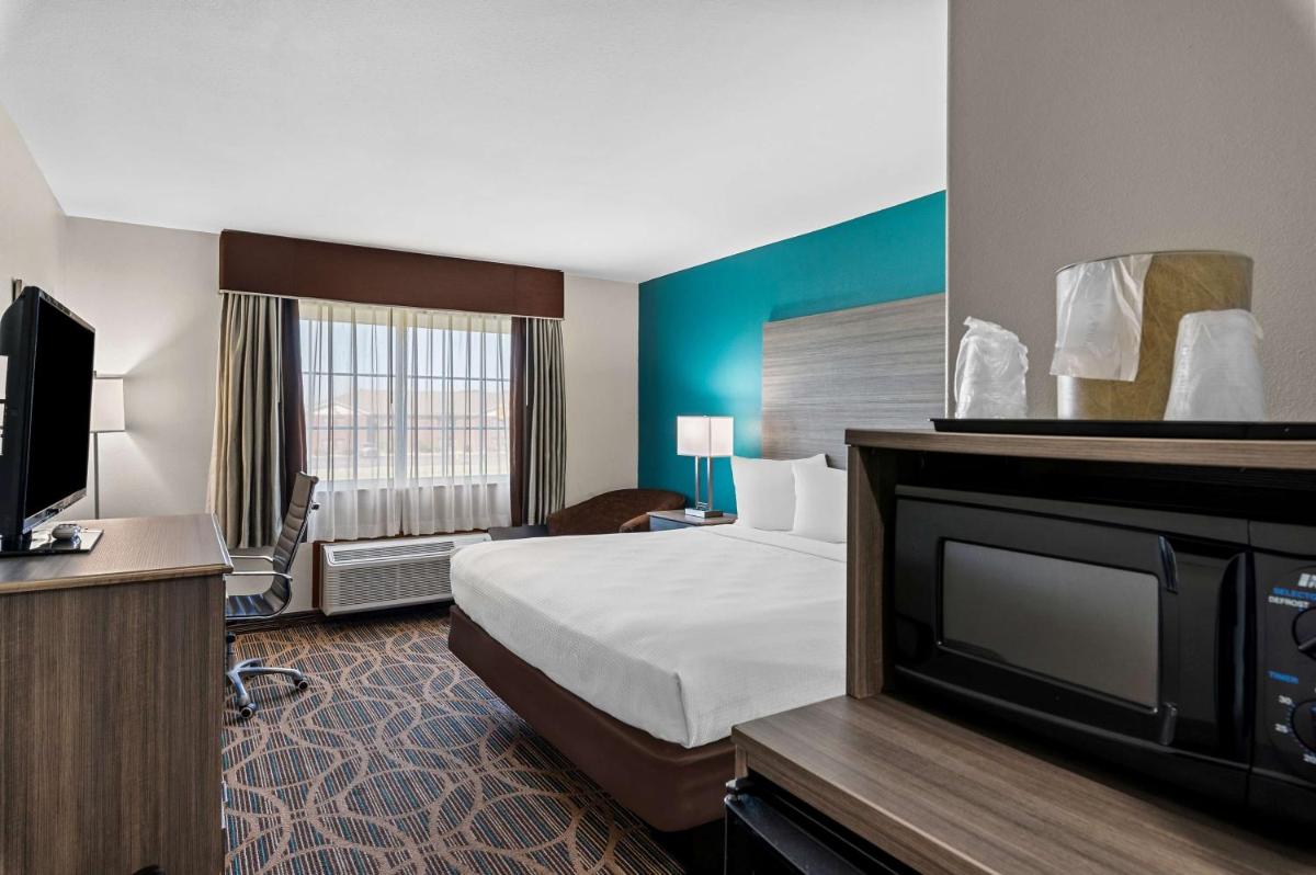 Best Western Presidential Hotel & Suites - Housity