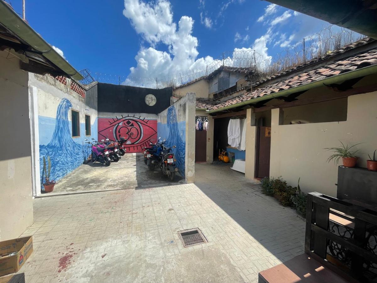Ricks hostel Santa Ana - Housity