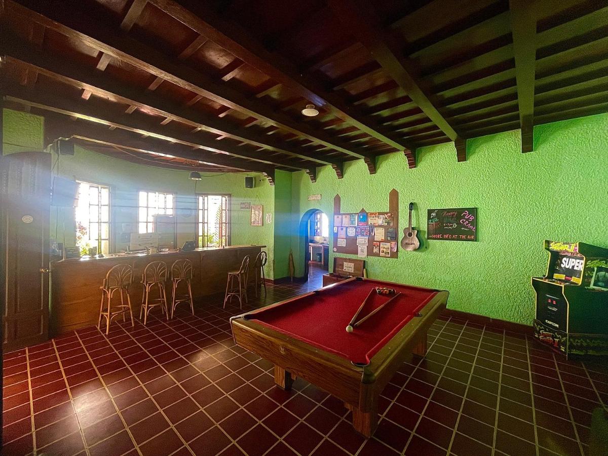 Ricks hostel Santa Ana - Housity