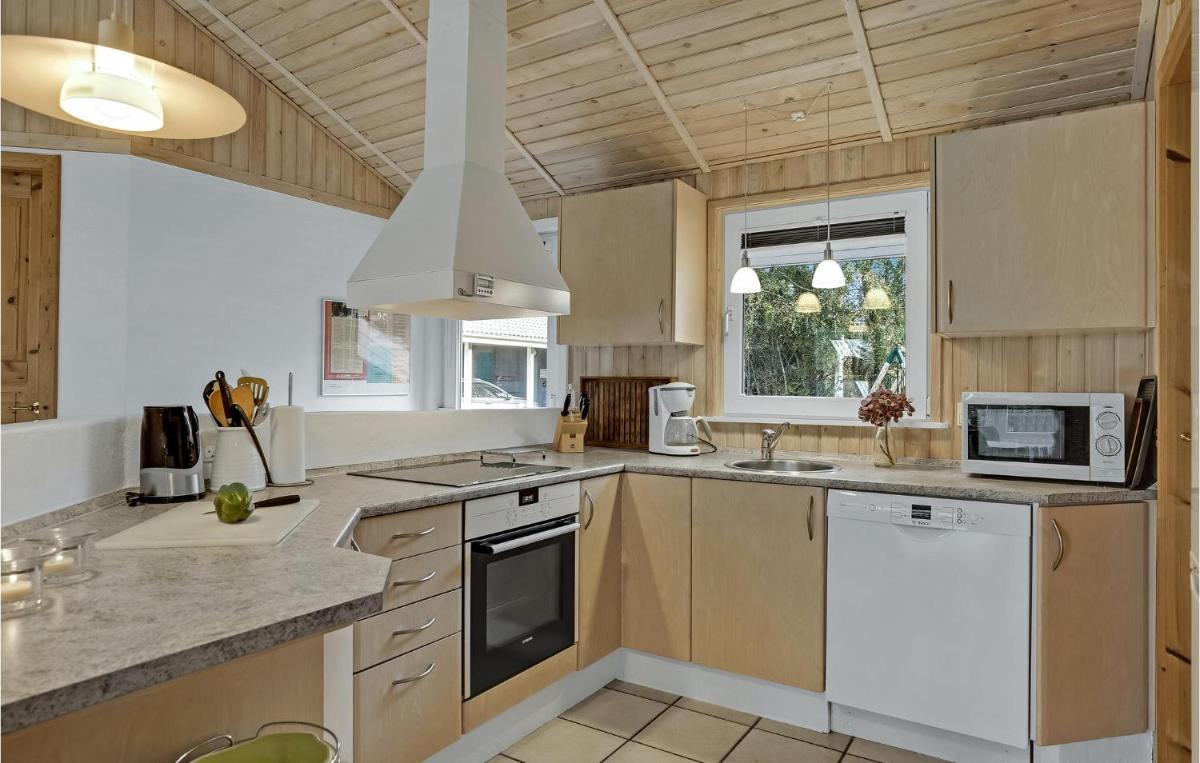Holiday Home Revlen Jerup Xi - Housity
