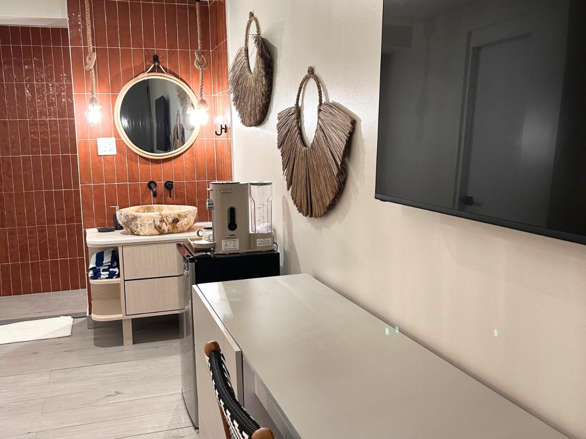 Bali Hotel Adults Only Isla Verde, a Trademark by Wyndham - Housity