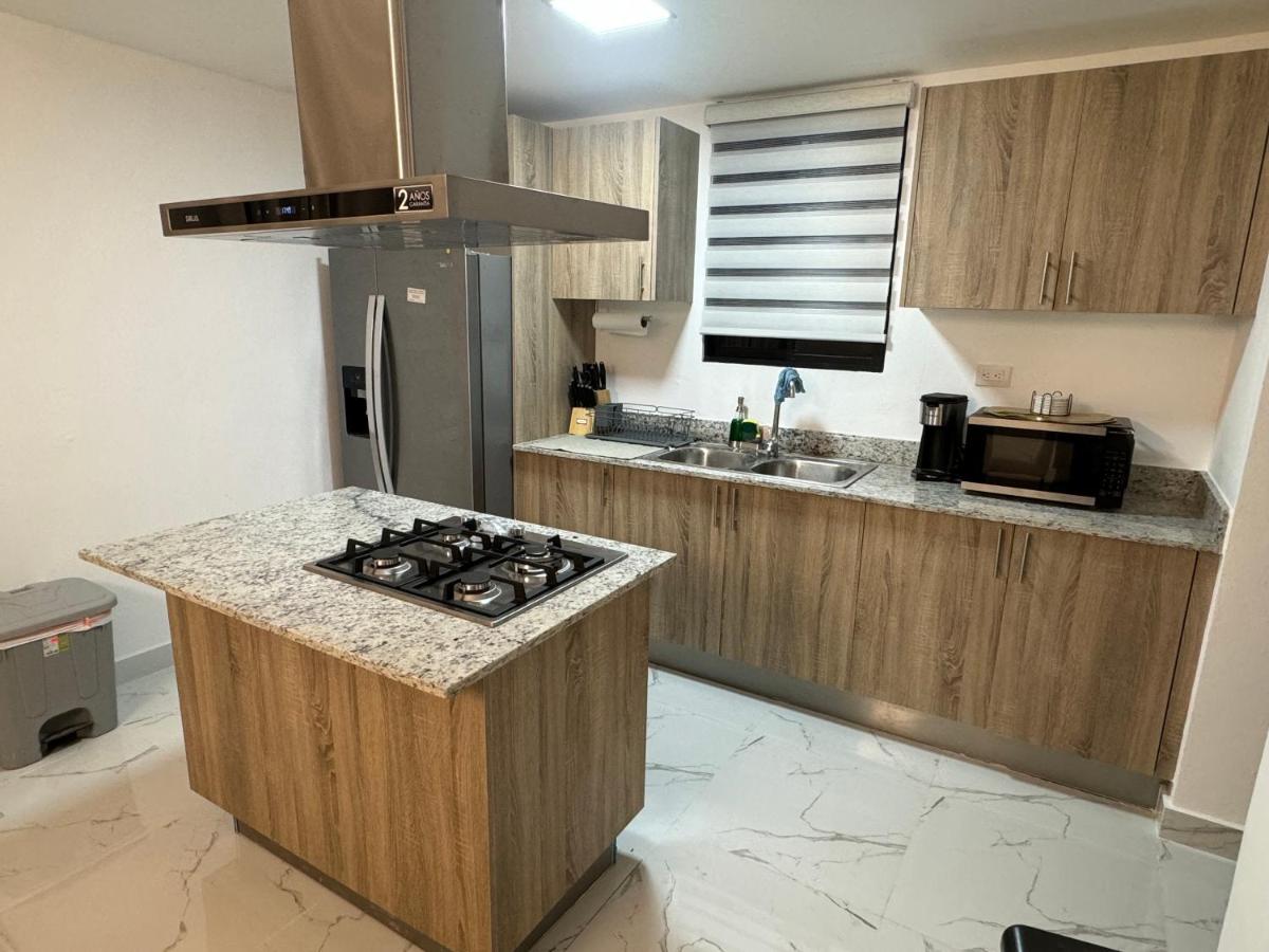 Nayhas Vacation Paradise - Housity