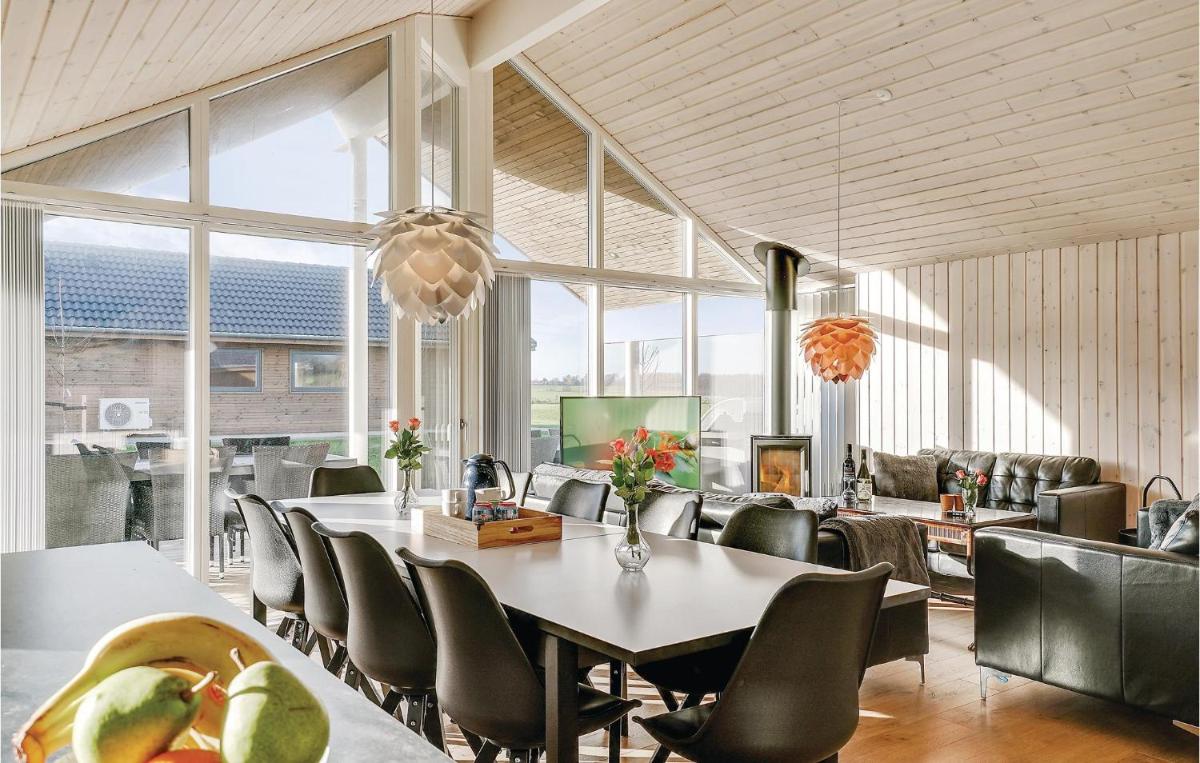Four-Bedroom Holiday Home In Odder - Housity