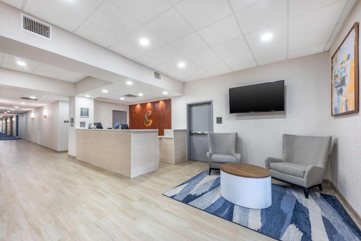 Comfort Inn & Suites Belton Temple South I-35 - Housity