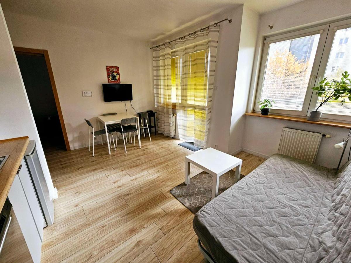 Green Kabaty Apartment 3 - Housity