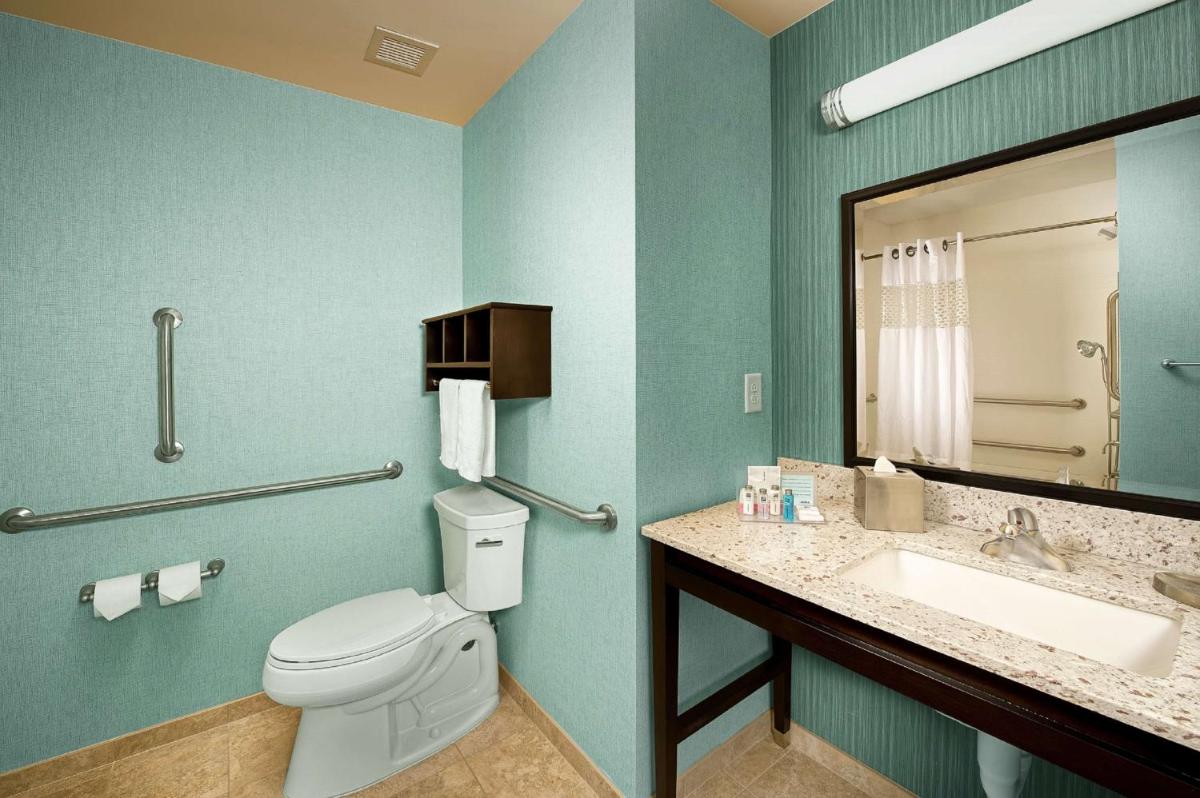 Hampton Inn Pampa - Housity