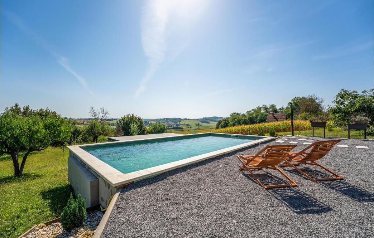 Nice Home In Nova Diklenica With Wifi - Housity