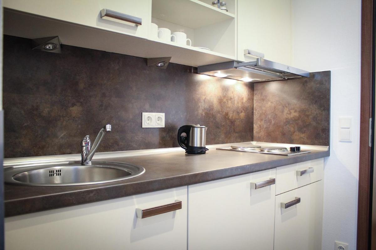 Hotel Rosenhof Garni - Housity