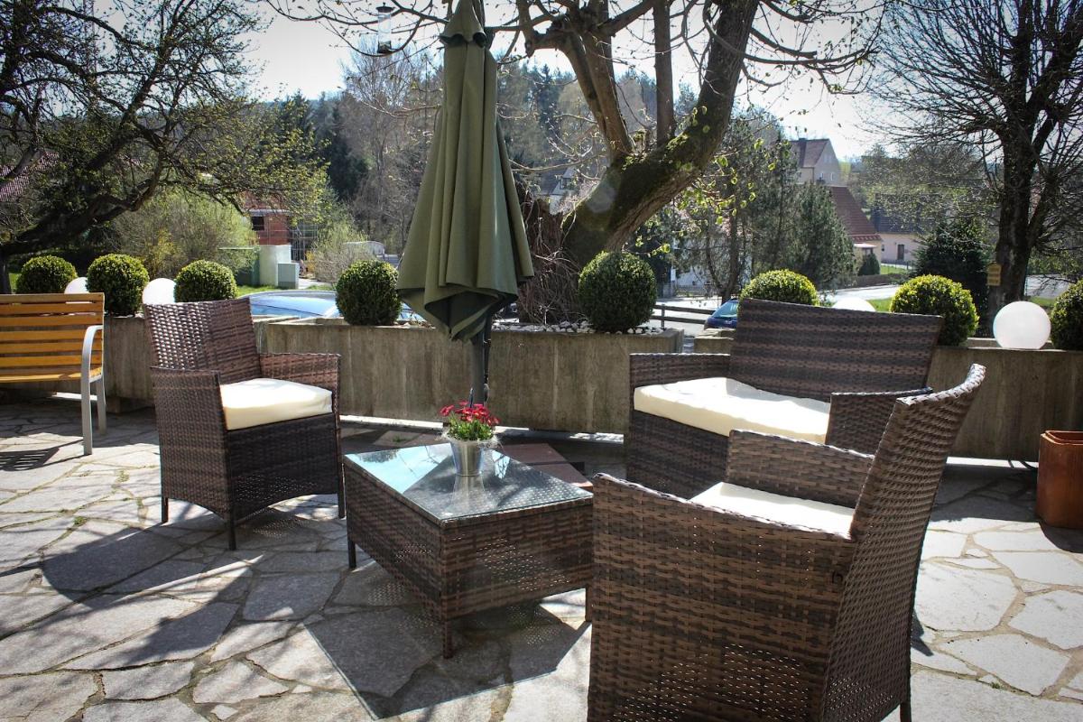 Hotel Rosenhof Garni - Housity