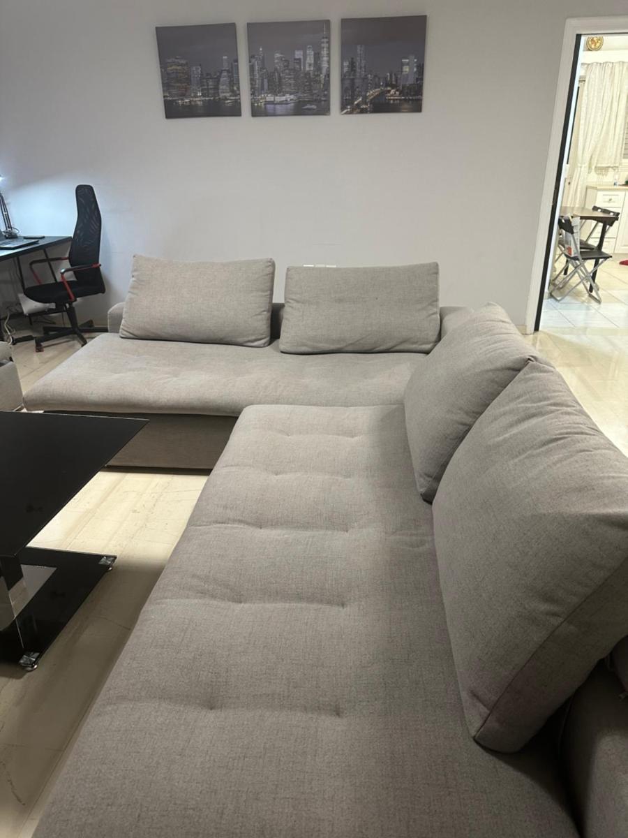 Spacious Condo in Athens - Housity