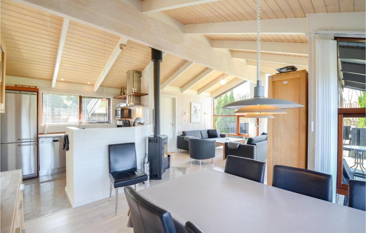 Holiday Home Sofievej Knebel X - Housity