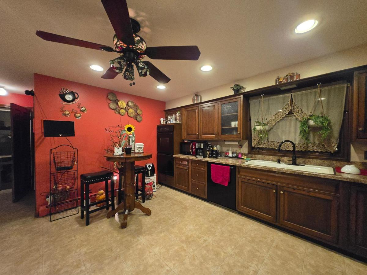 Jays Ranch Hamden - Housity