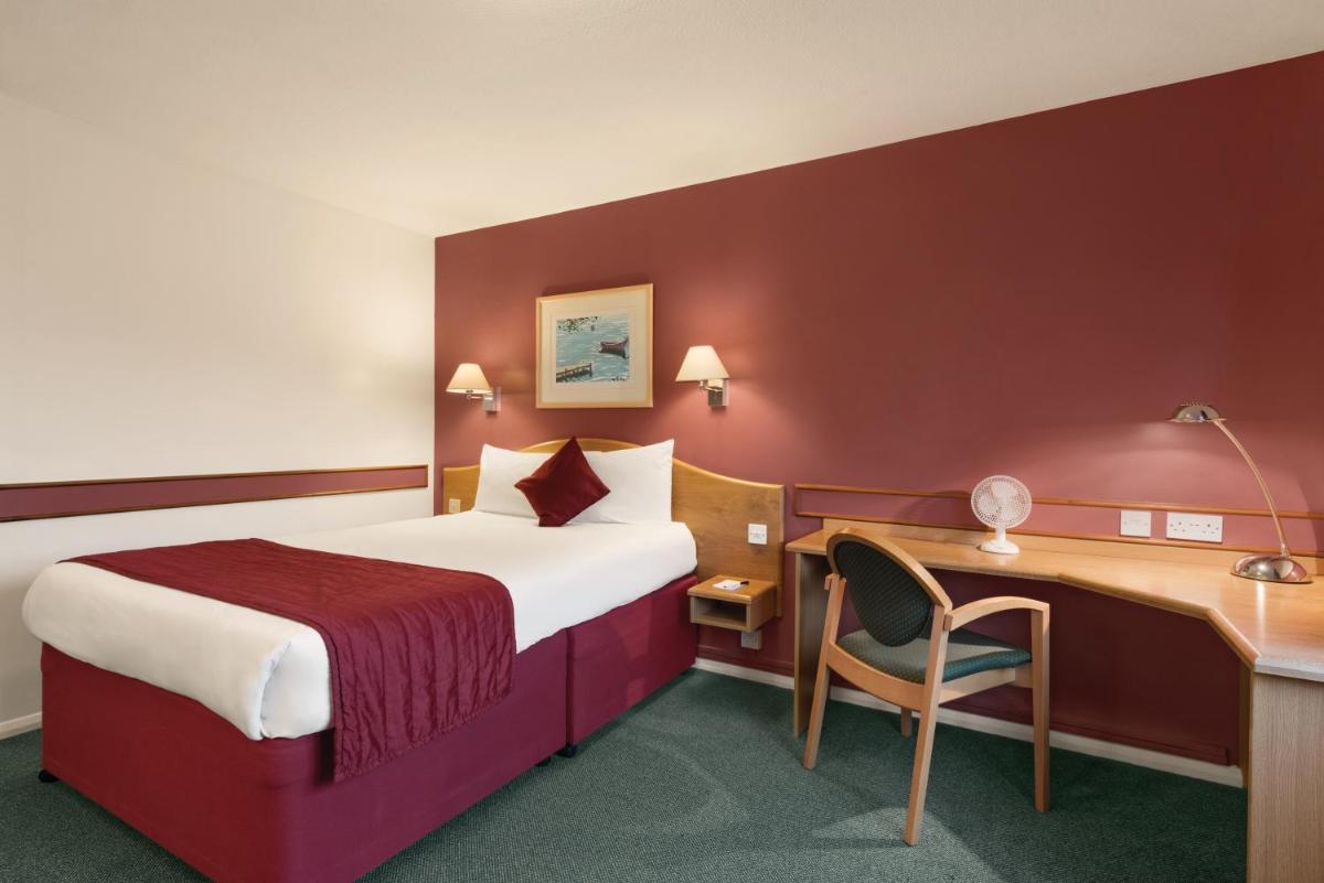 Days Inn Hotel Abington - Glasgow - Housity