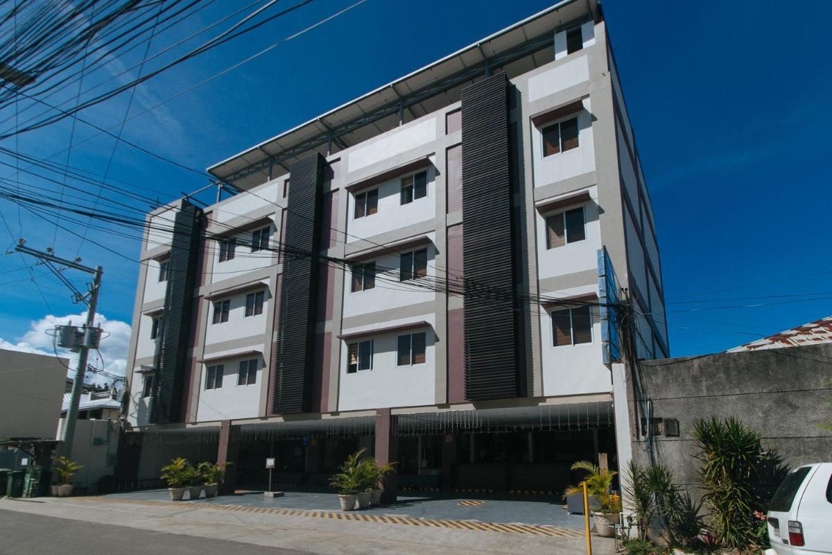 RedDoorz @ Leoncia Apartelle Mandaue City - Housity