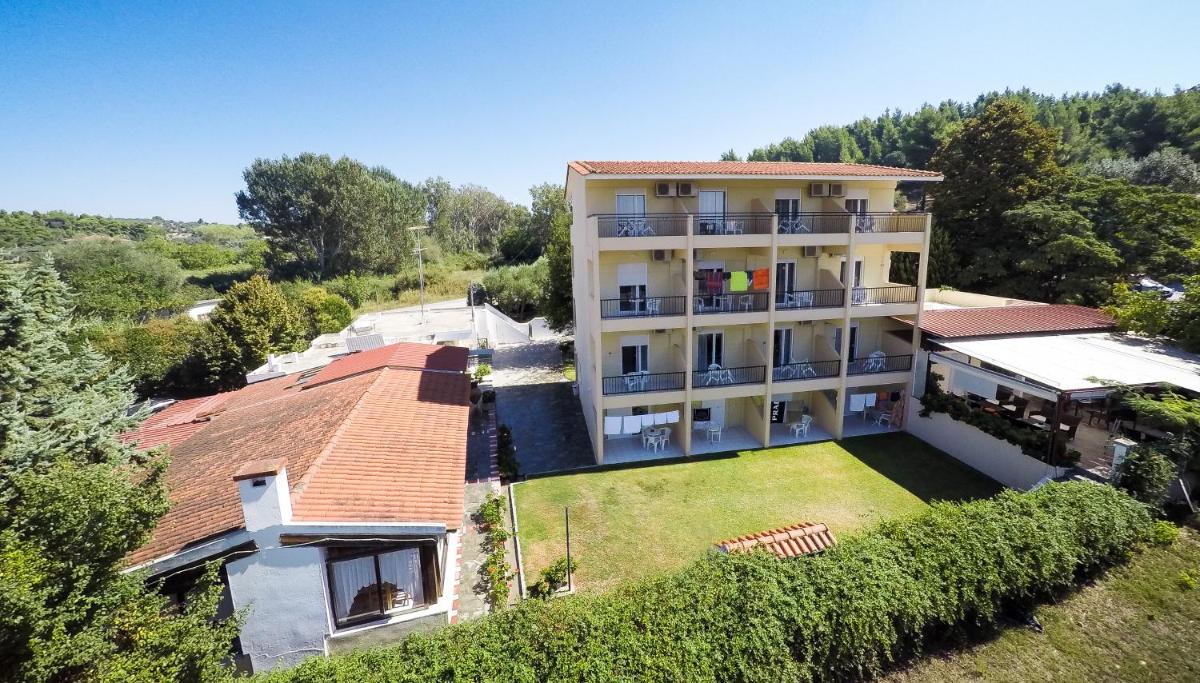Hotel Maria - Housity