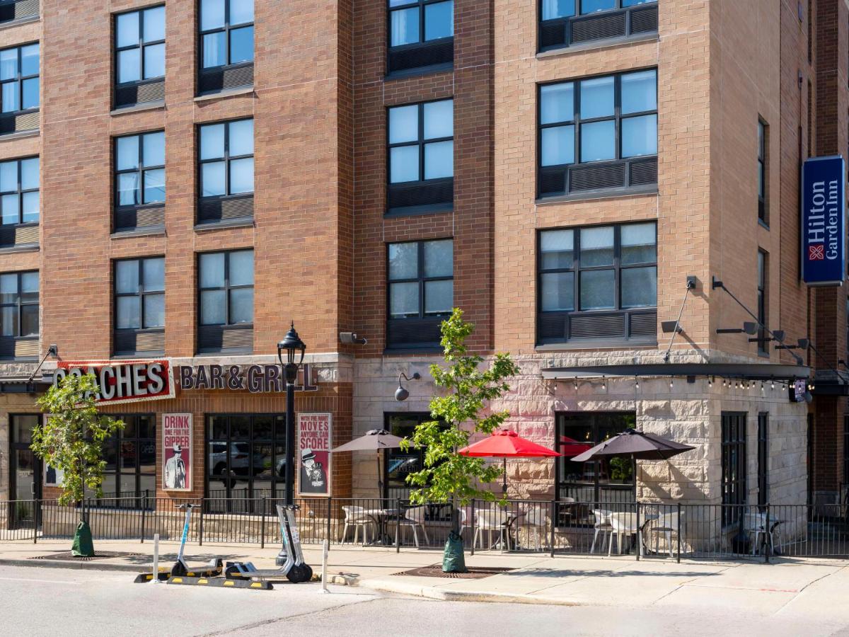 Hilton Garden Inn Bloomington - Housity