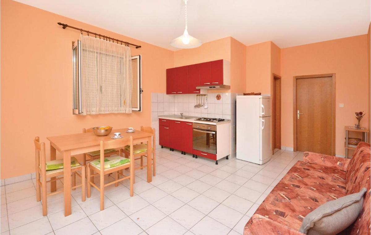 Apartment Ivan Dolac With Sea View Xii - Housity