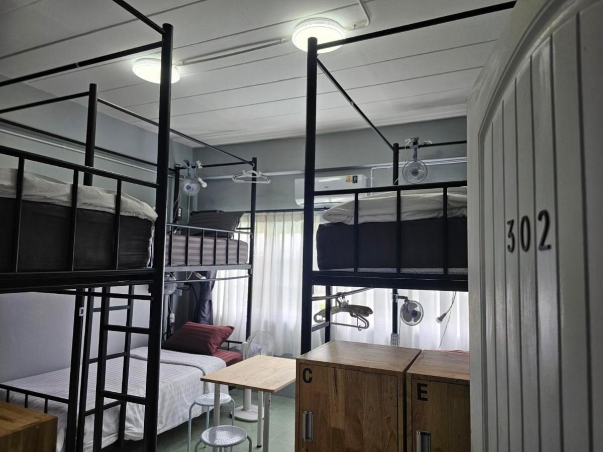 House Of Jade - Housity