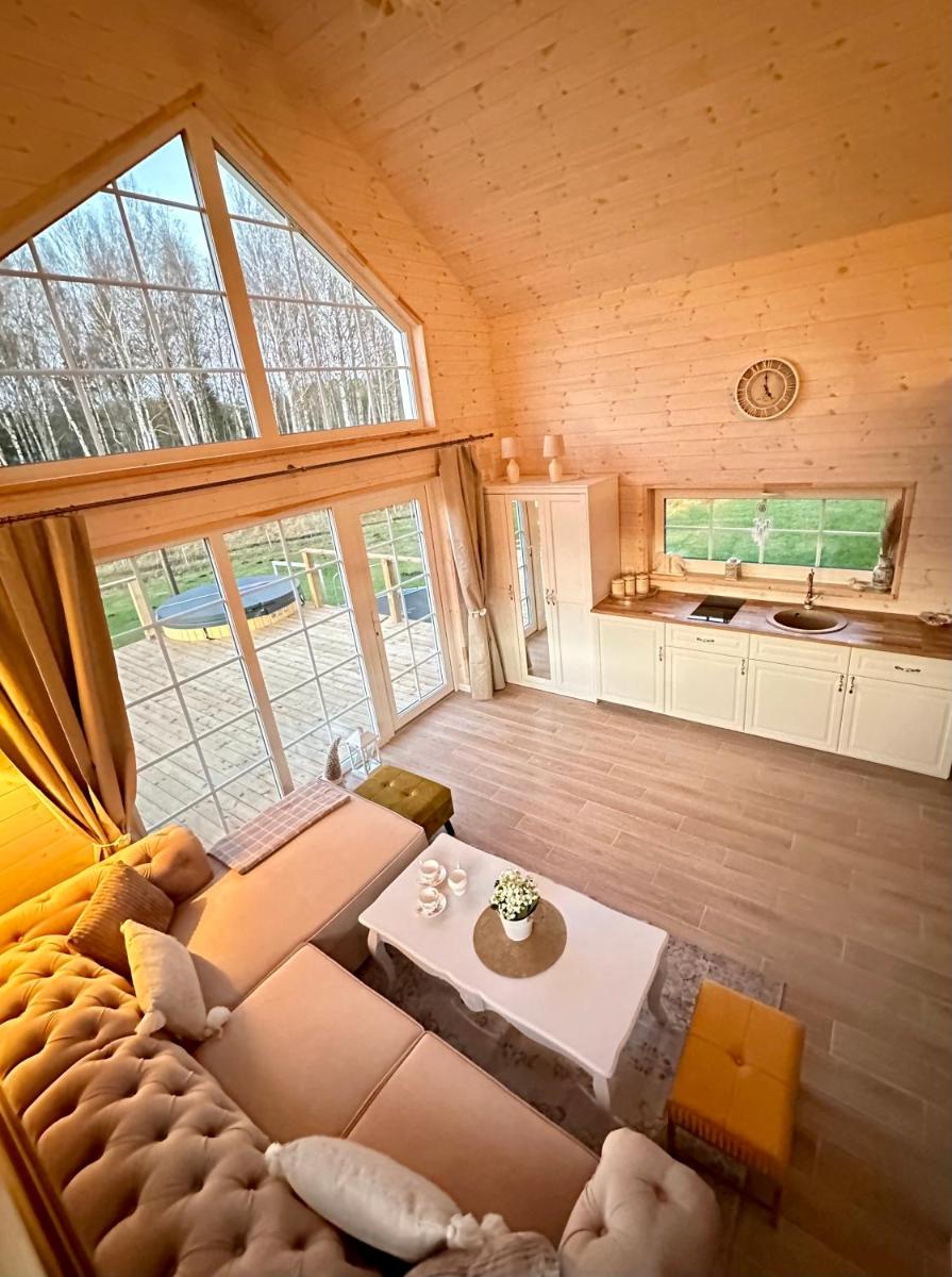 Relax House By The Stone - Housity
