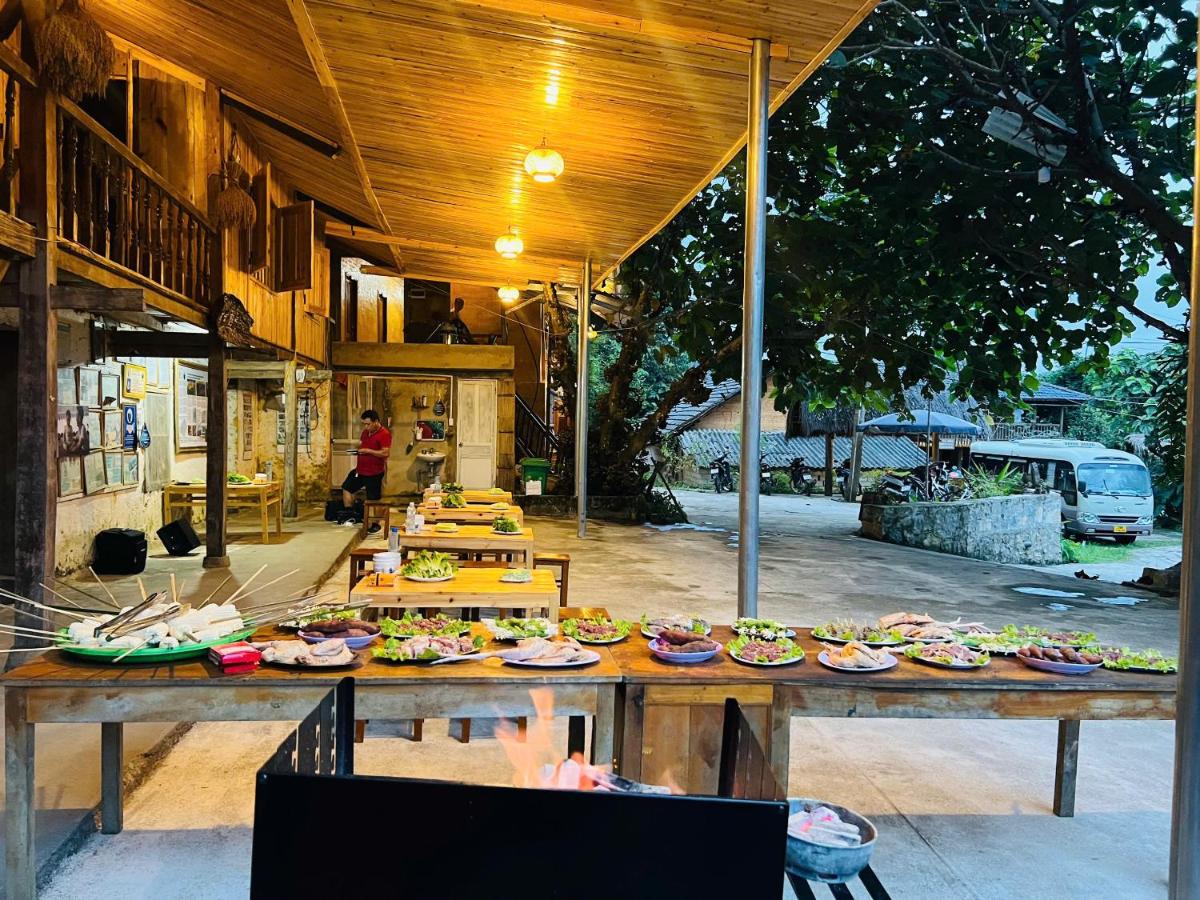 Chook Bungalow - Housity