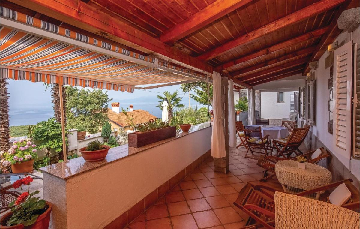 Amazing Apartment In Kostrena With Wifi - Housity