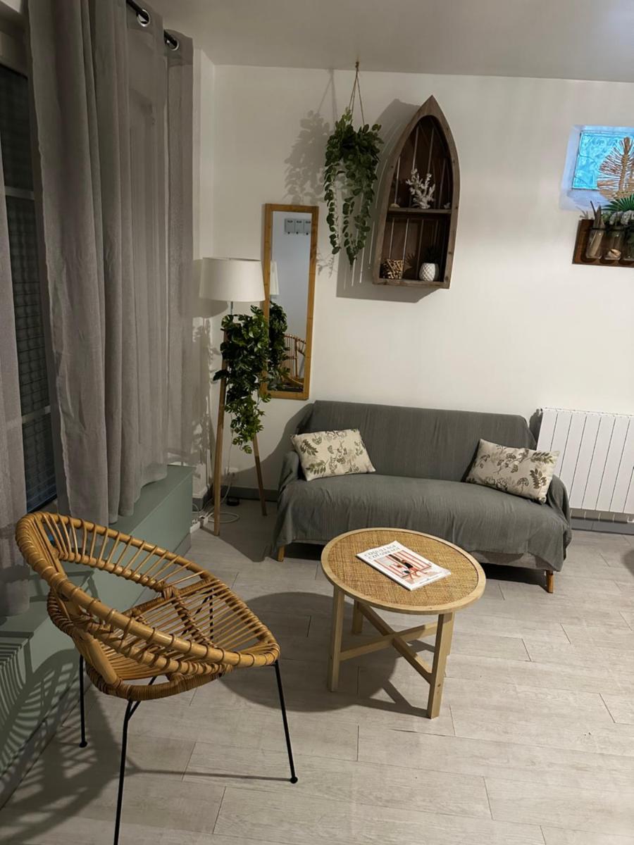 Houlgate SOUPLEX 50m plage et commerces - Housity