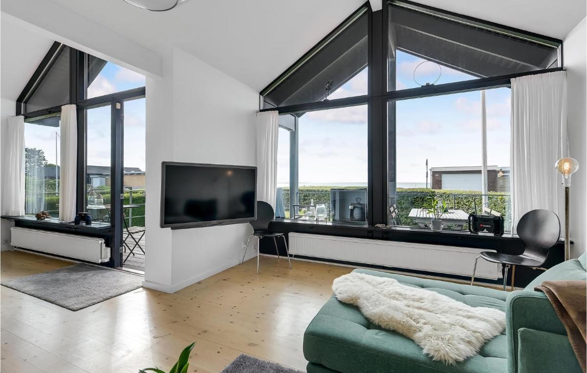 Stunning Home In Haderslev With Wifi - Housity