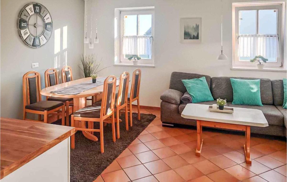Biodorf Bad Waltersdorf - Housity