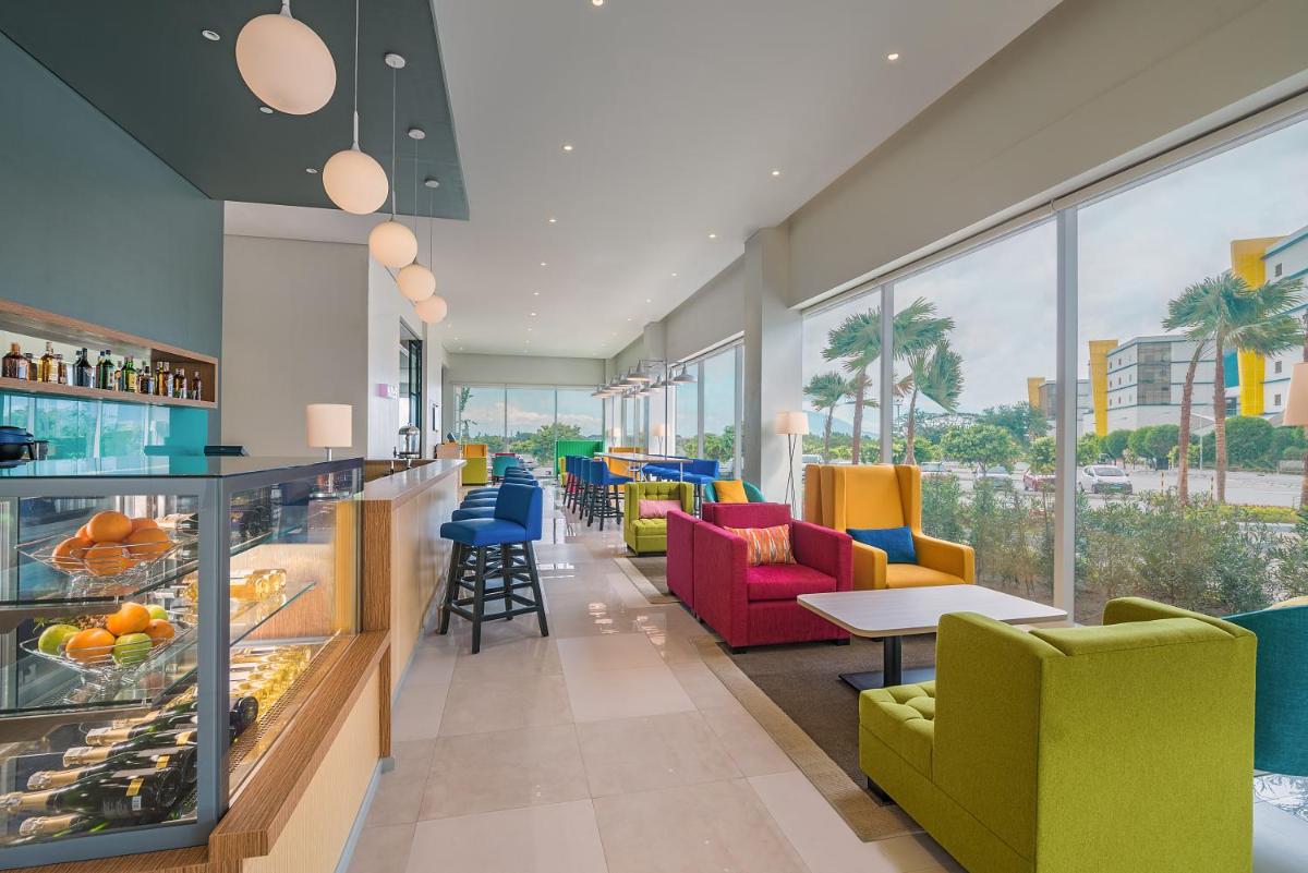 Park Inn By Radisson Clark - Housity