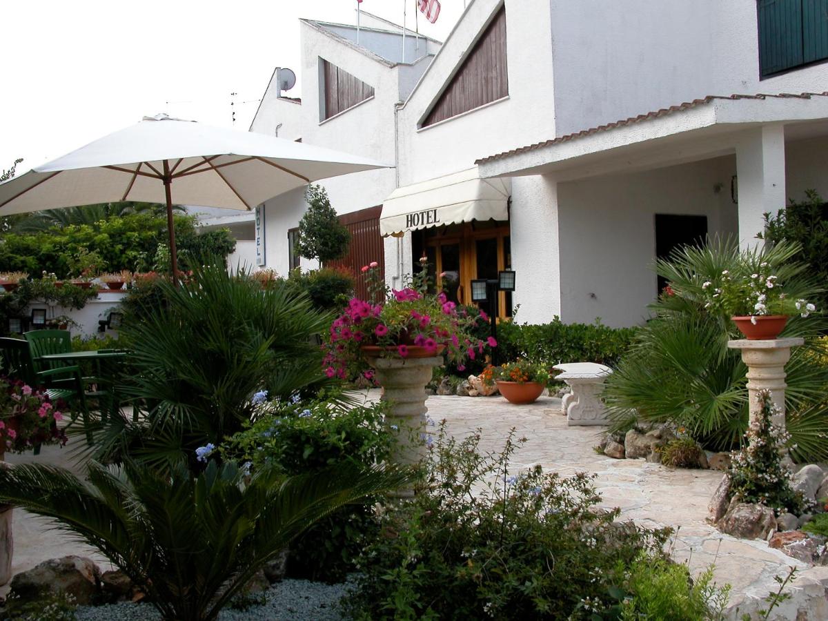 Hotel Canusium - Housity