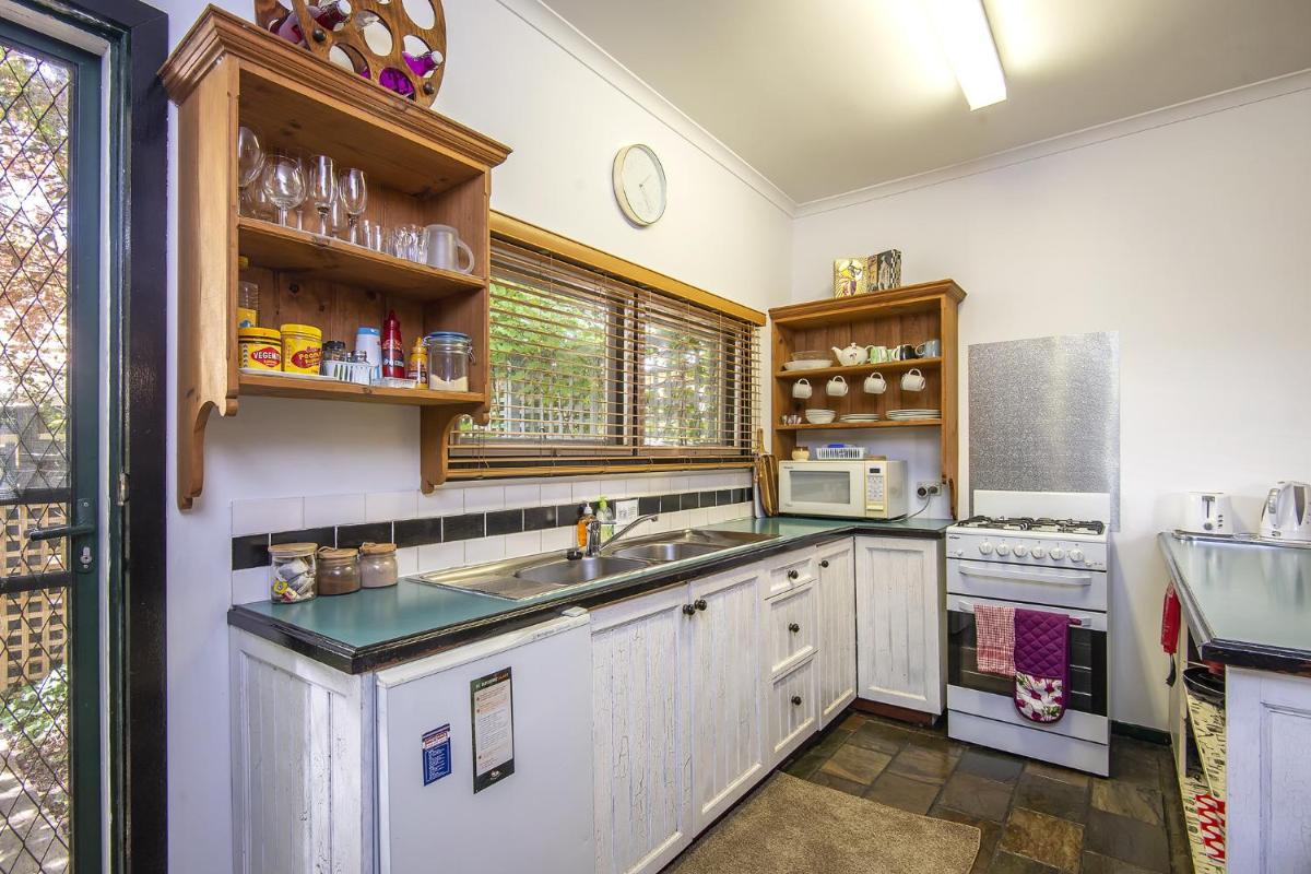 Bidwell Cottage - Housity