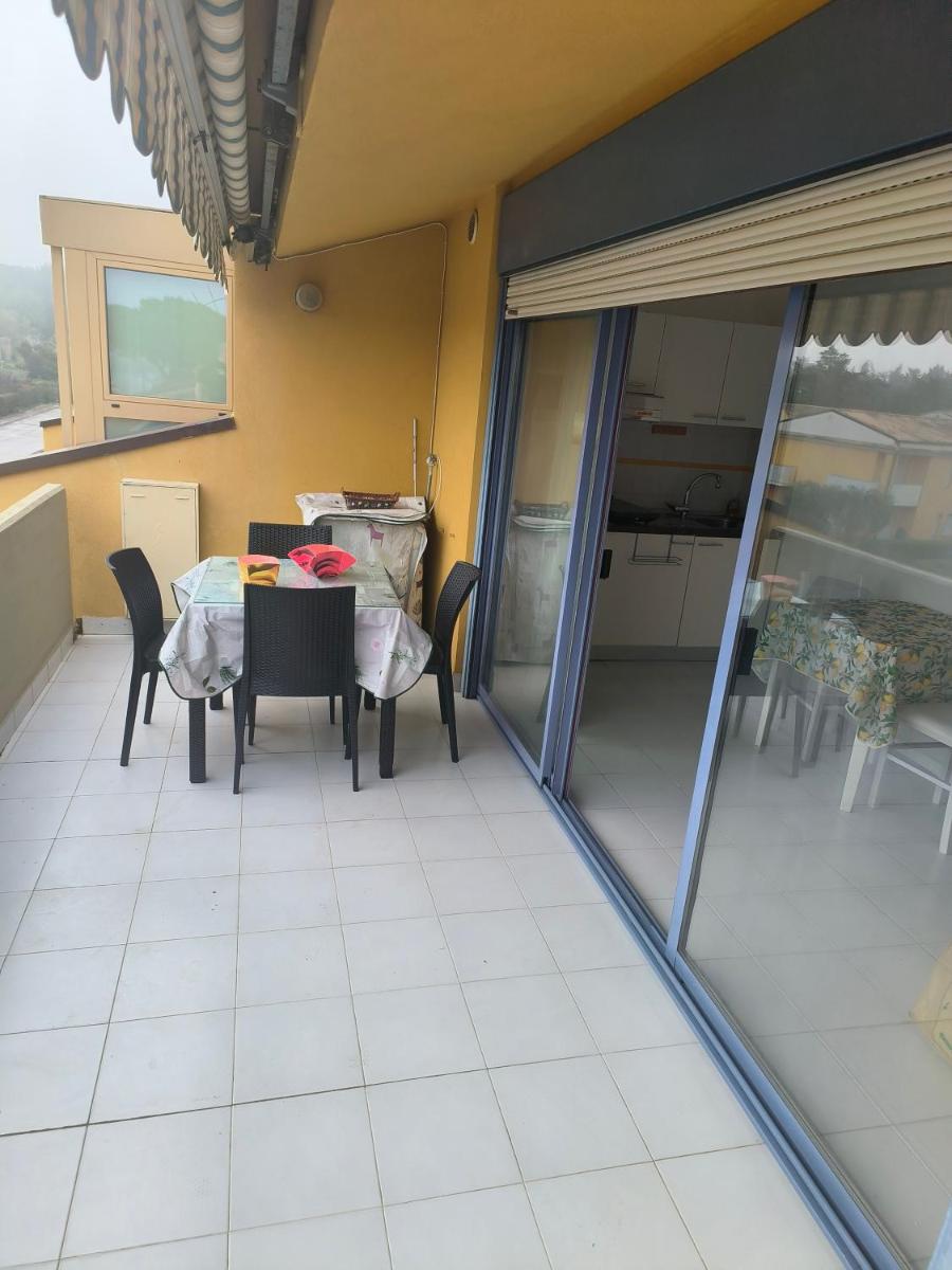 Sul Mare con Posto Auto e Terrazzo - Housity