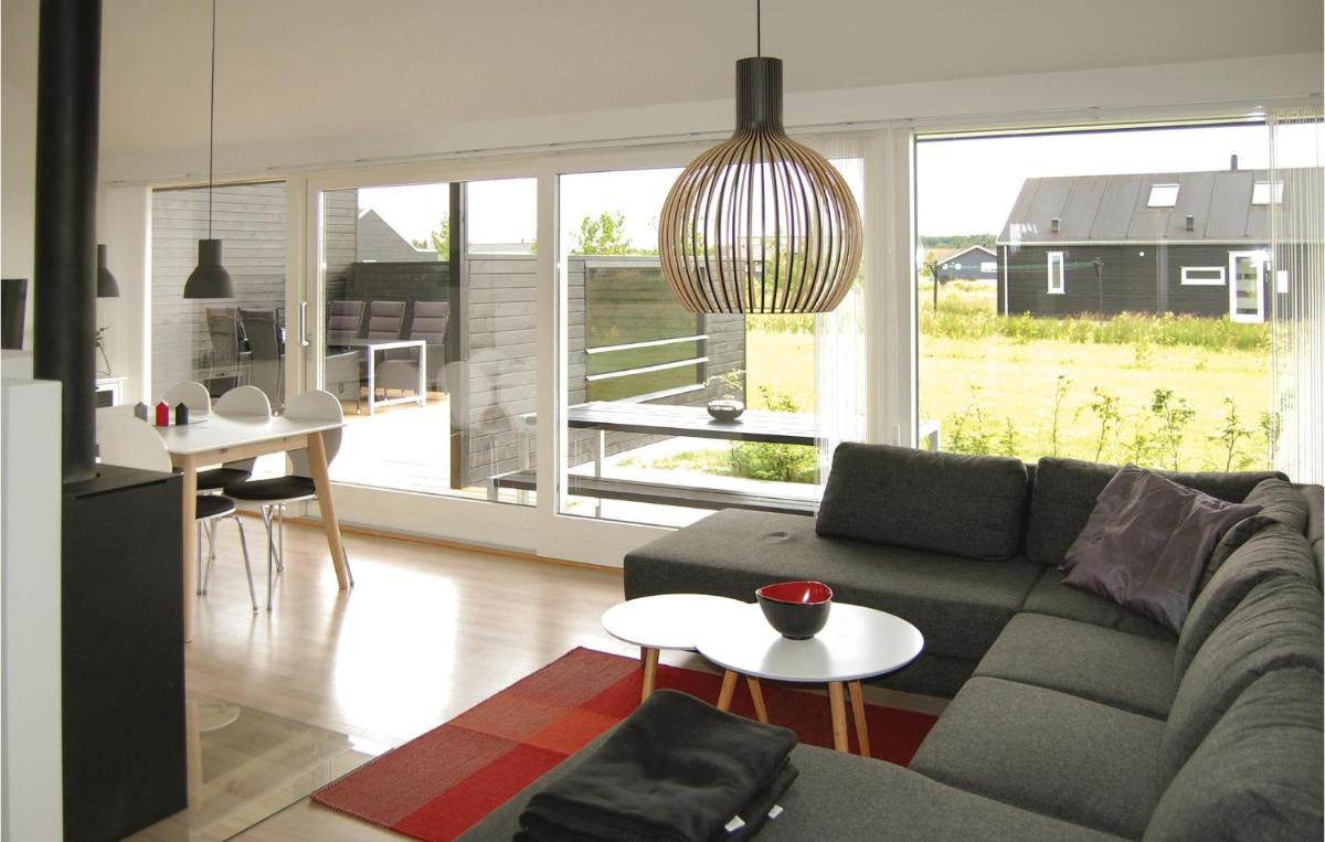 Three-Bedroom Holiday Home In Brovst - Housity