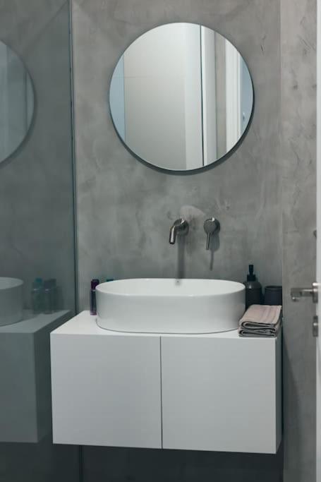 Urban-chic apartment in the heart of Athens - Housity