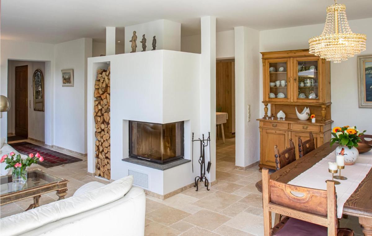 Amazing Home In Nideggen With Wifi - Housity