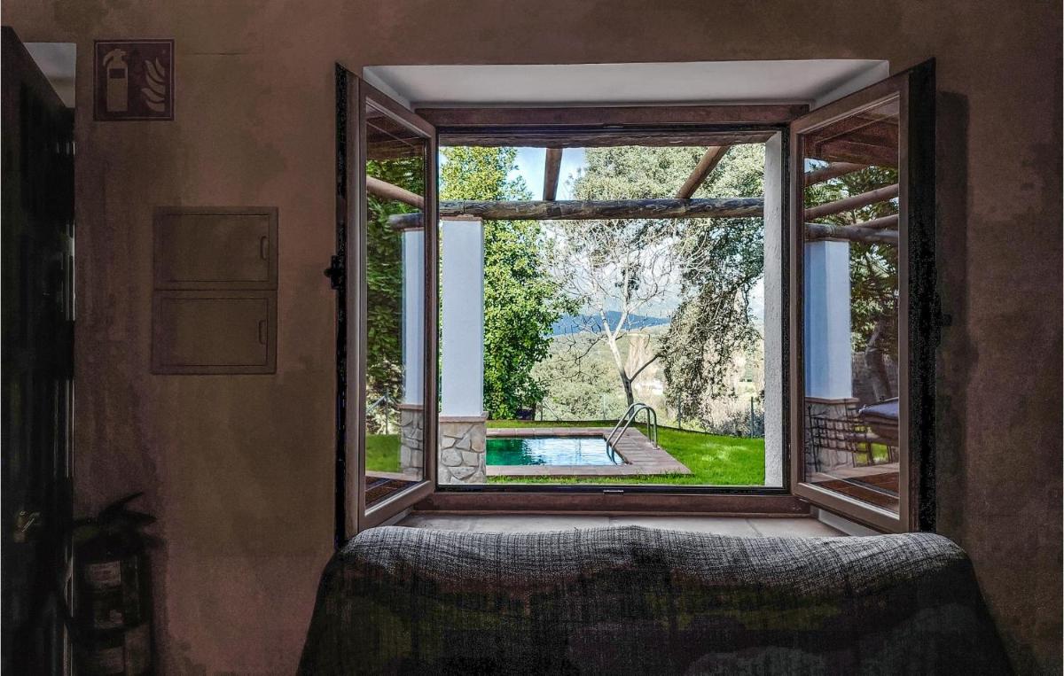 Beautiful Home In Algatocin With Wifi - Housity
