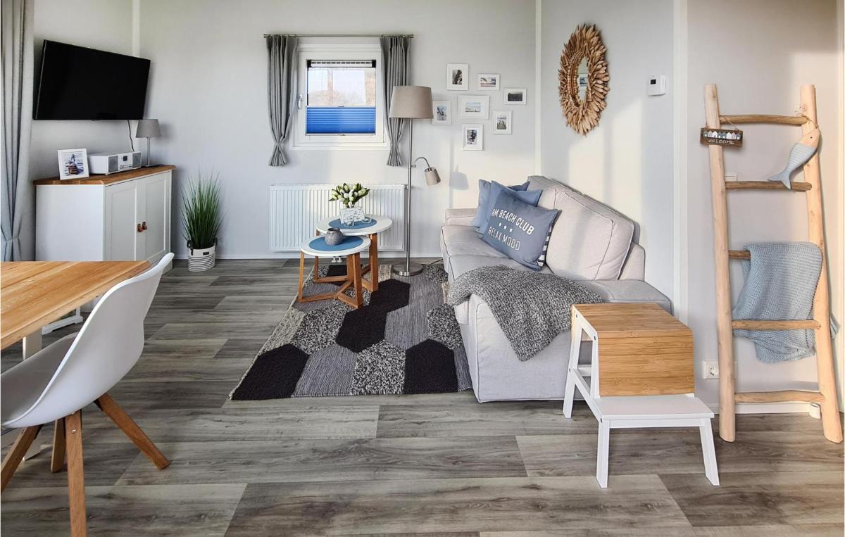 2 Bedroom Stunning Home In Süsel - Housity