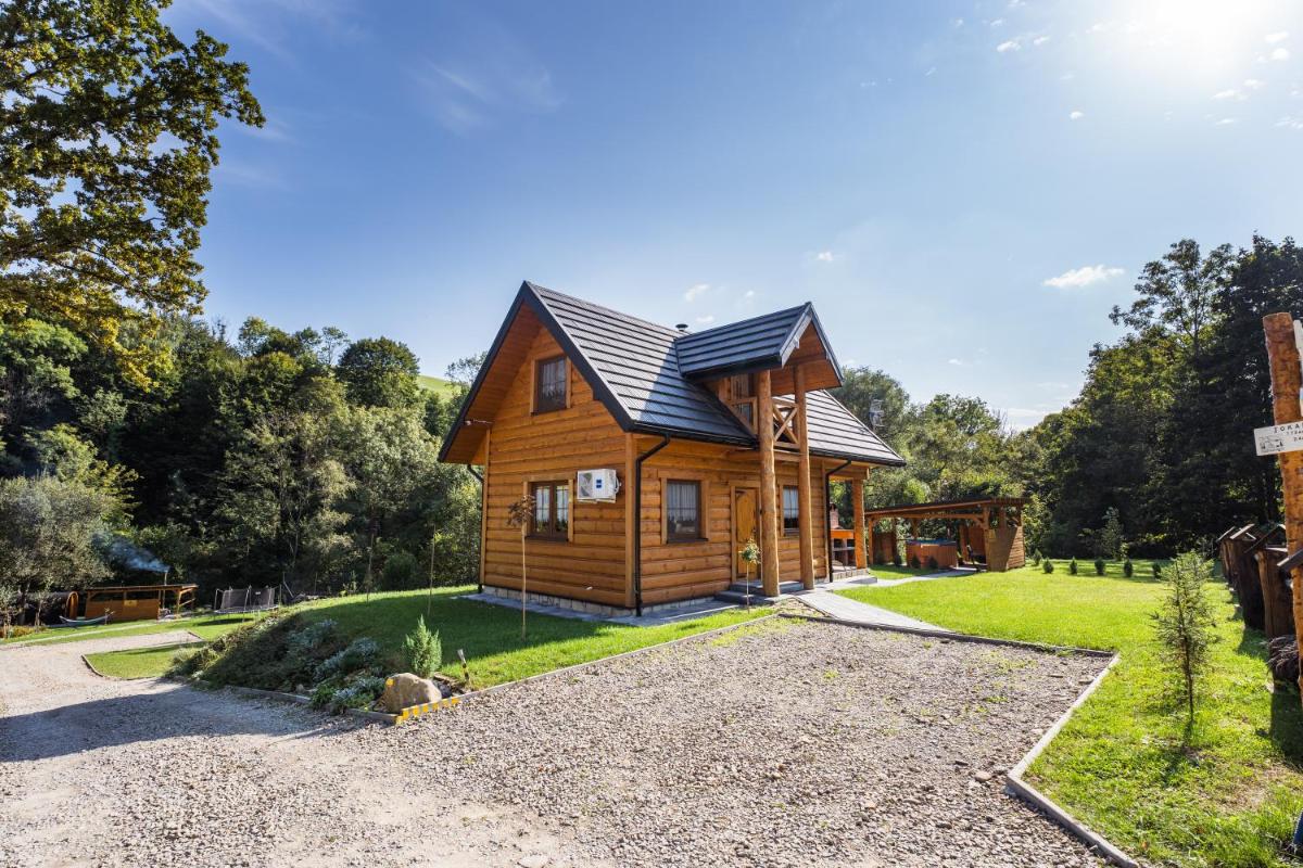 Niedźwiedzia Dolina - Housity