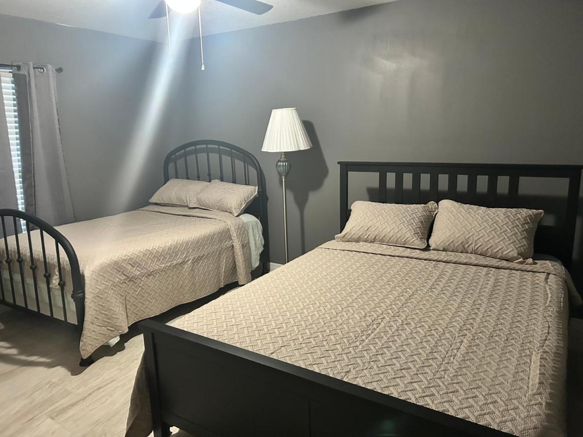 Tranquile Vacation Home near Universal studio - Housity