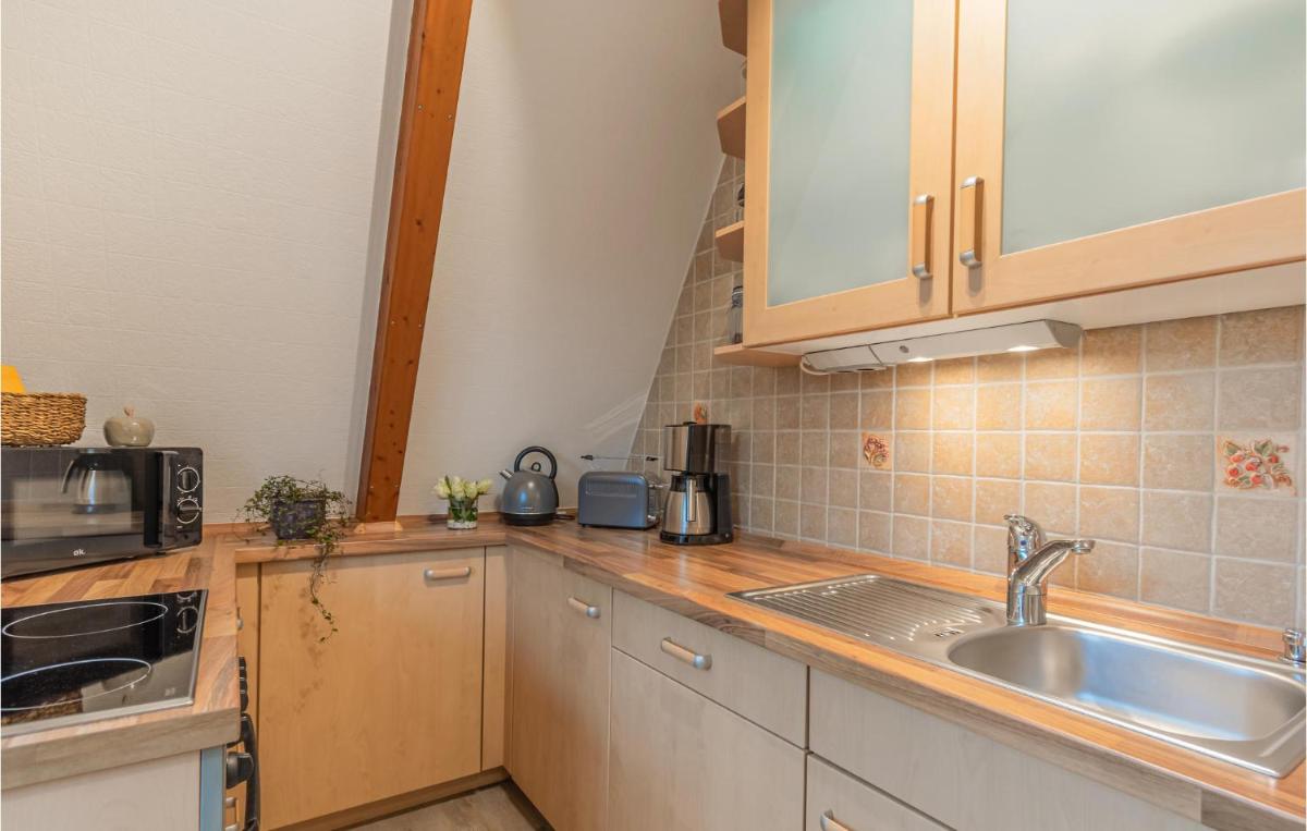Gorgeous Home In Friedrichskoog With Wifi - Housity