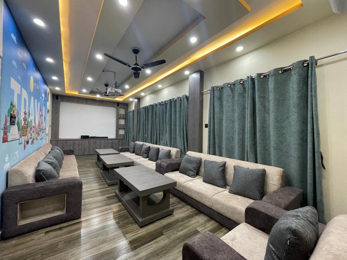 Hotel Happy Home - Housity
