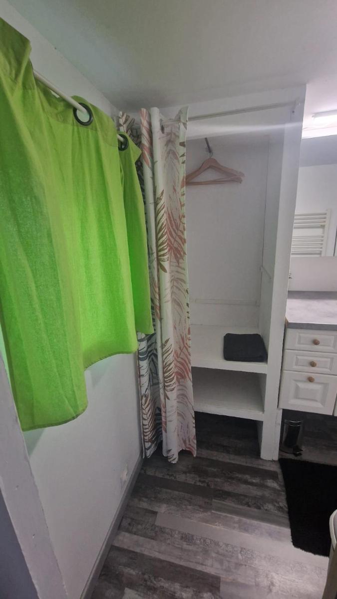 Studio Marmotte quartier marais, terrasse en rez de jardin - Hizvo