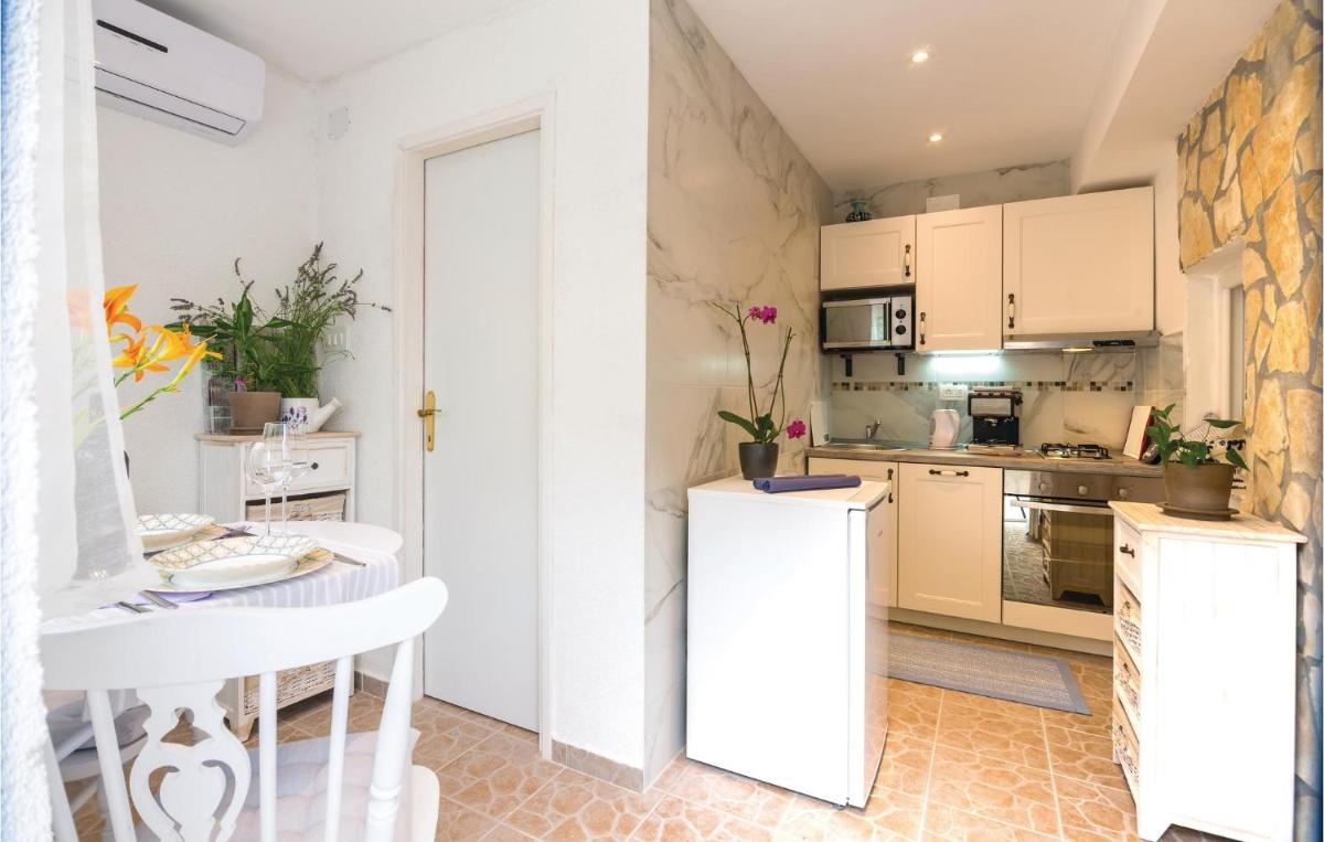 Gorgeous Home In Krasica - Housity