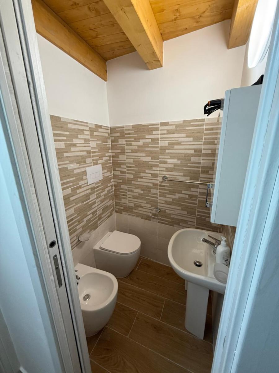 B&B La Ginestra - Housity