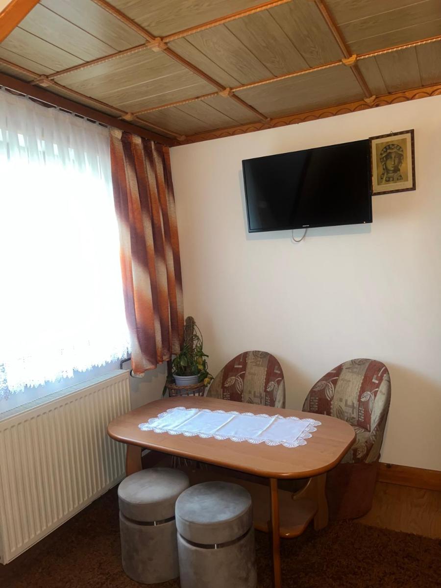 U kowalczyków - Housity
