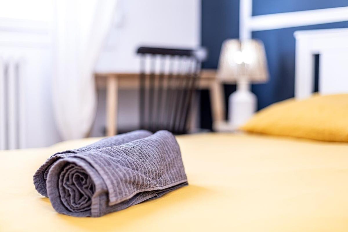 Le Bleu Royal Appart Hotel - 5 Chambres - Housity
