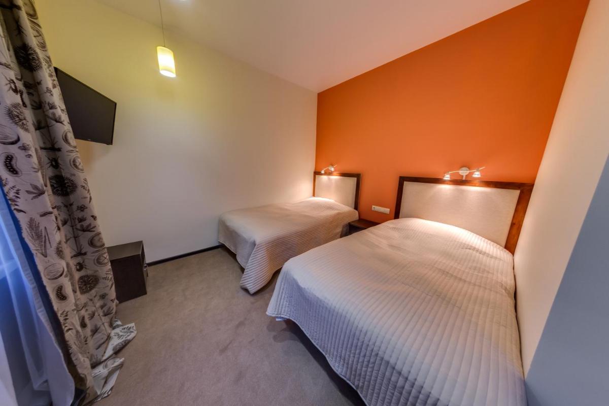 Elbrus Hotel - Housity