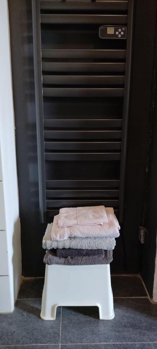 Artbnb - Housity